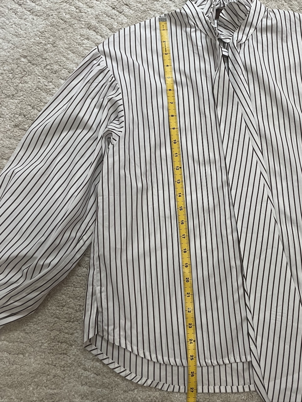 MarÁvic White blouse with stripes, knotted collar buttons and with tie, size S - Picture 4 of 8